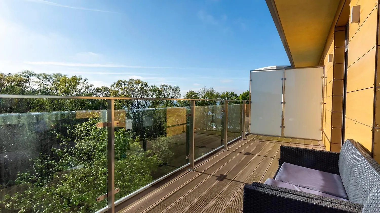 Apartment Apartamenty Kolobrzegu 60 Premium Top Floor Taras Od Strony Parku 1 Min Do Plazy Widok Na Morze Poland